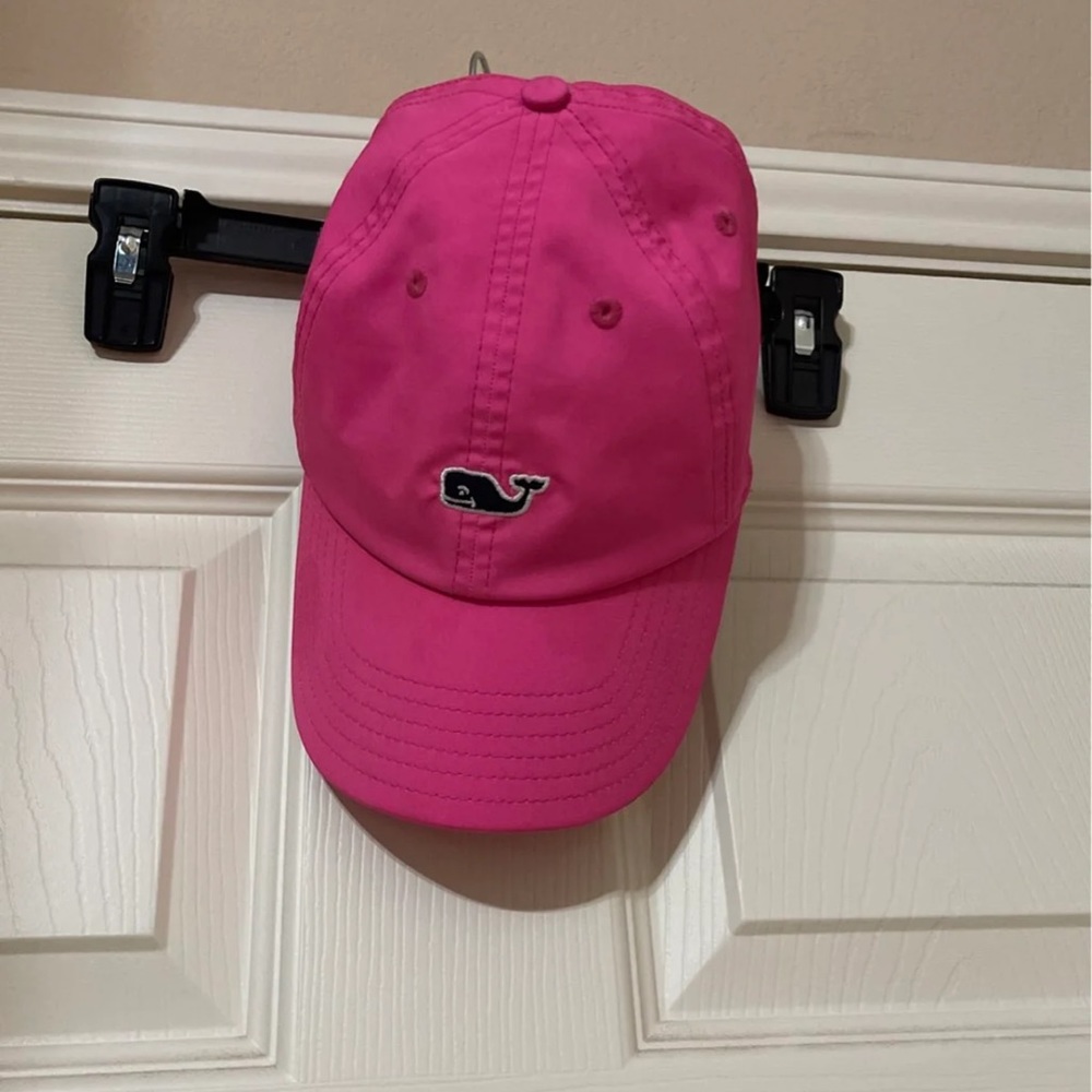 Vineyard Vines Hat